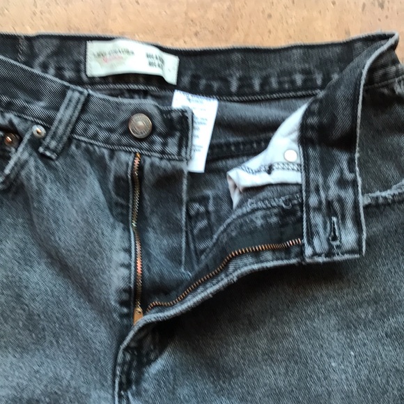 Vintage Levi’s faded black high waist 30 x 30 - Picture 3 of 7